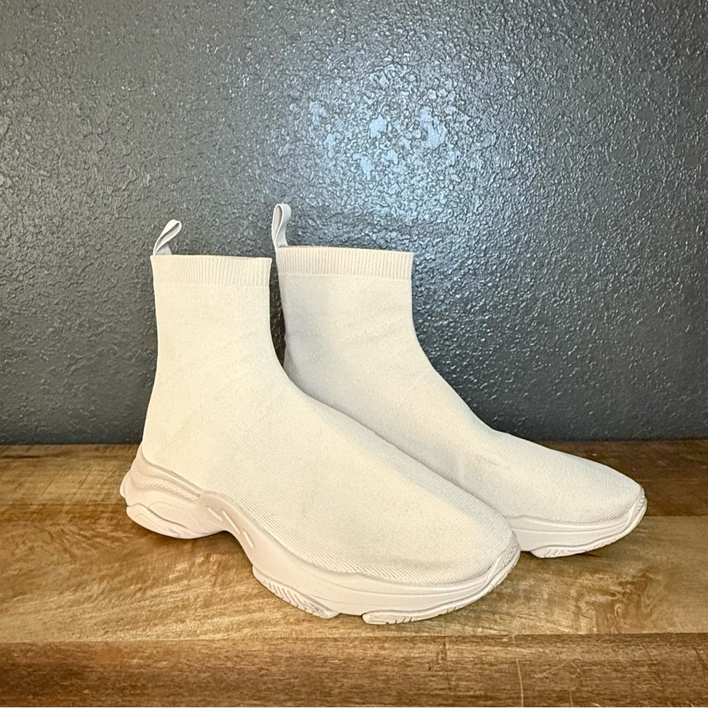 Steve Madden Men's Beige Sock Sneakers